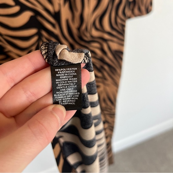 MLLE Gabrielle Animal Print Dress Size 2X - Picture 11 of 11